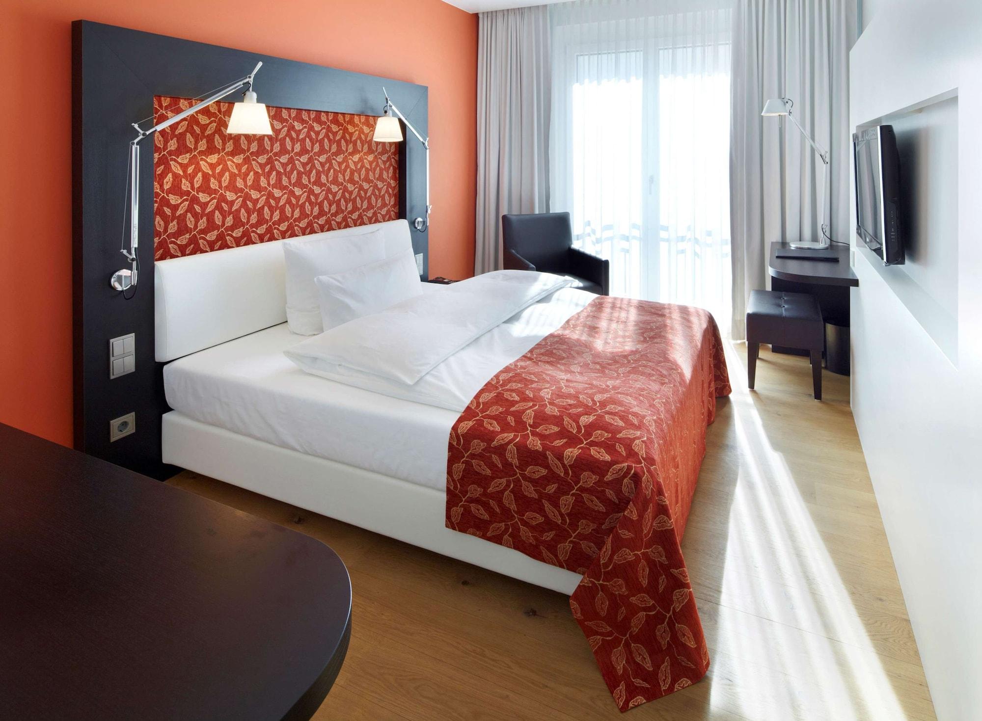 พาร์คโฮเทล ซตุทท์การ์ทเมสเซอ แอร์พอร์ท Hotel ไลน์เฟลเดิน-เอคเทอร์ดิงเงน ภายนอก รูปภาพ