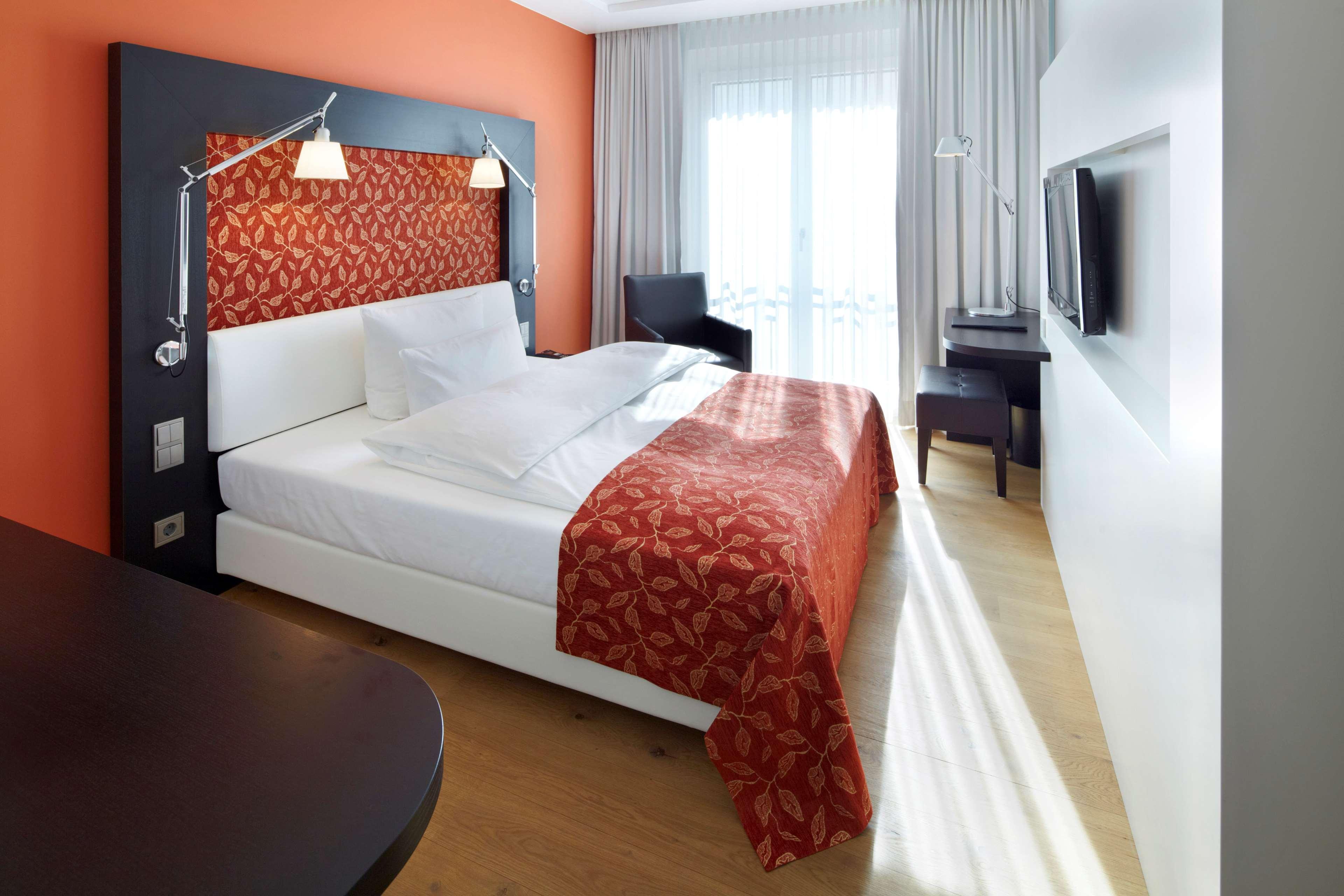 พาร์คโฮเทล ซตุทท์การ์ทเมสเซอ แอร์พอร์ท Hotel ไลน์เฟลเดิน-เอคเทอร์ดิงเงน ภายนอก รูปภาพ