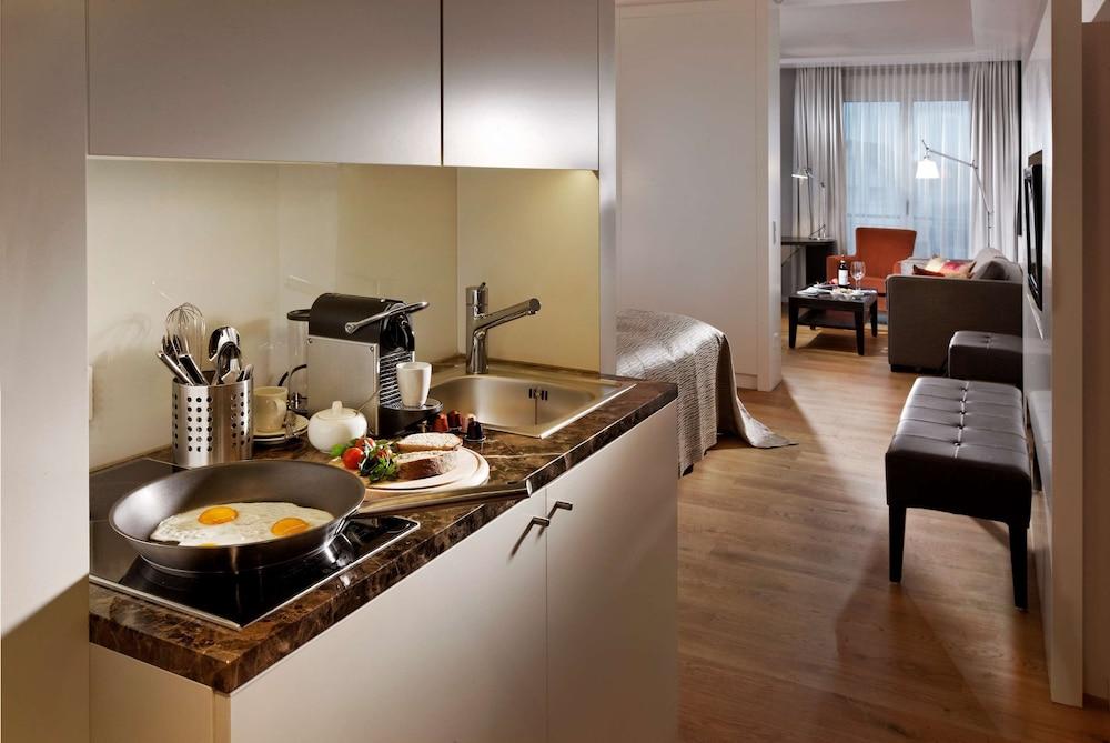 พาร์คโฮเทล ซตุทท์การ์ทเมสเซอ แอร์พอร์ท Hotel ไลน์เฟลเดิน-เอคเทอร์ดิงเงน ภายนอก รูปภาพ