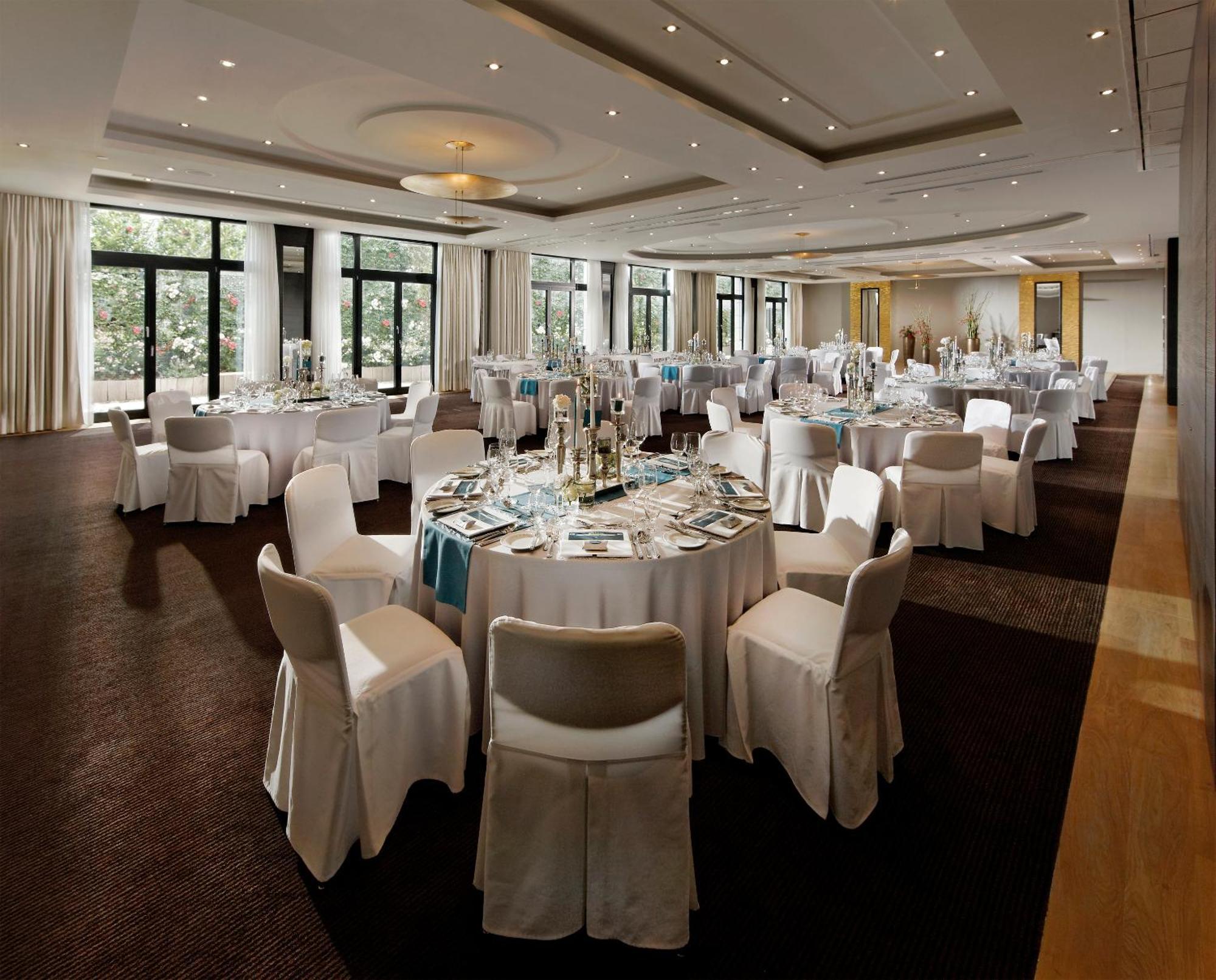 พาร์คโฮเทล ซตุทท์การ์ทเมสเซอ แอร์พอร์ท Hotel ไลน์เฟลเดิน-เอคเทอร์ดิงเงน ภายนอก รูปภาพ